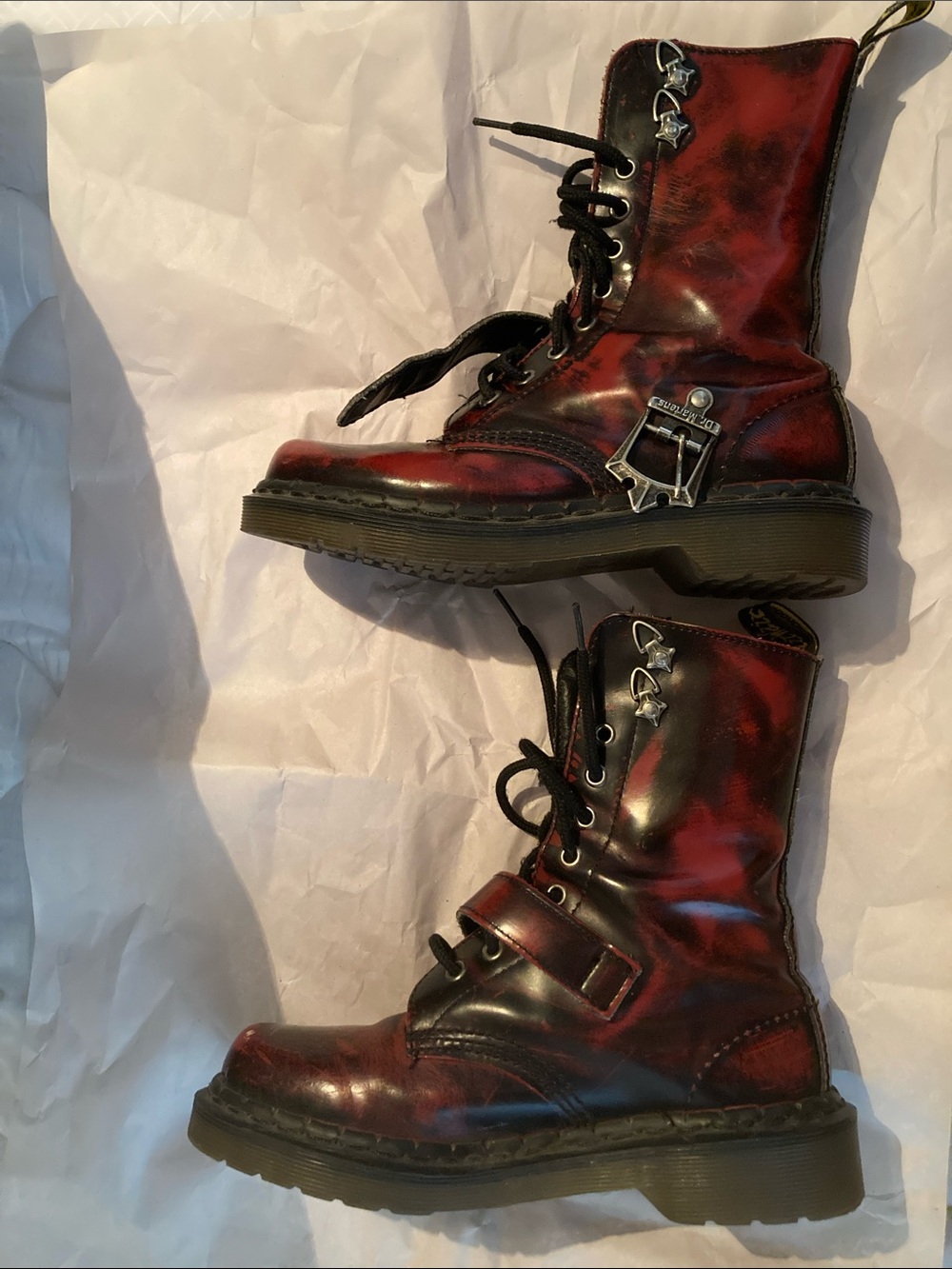 Dr. Martens 1A81 Made in England MIE Red Black Vintage Buckle Ankle Boots Size 4